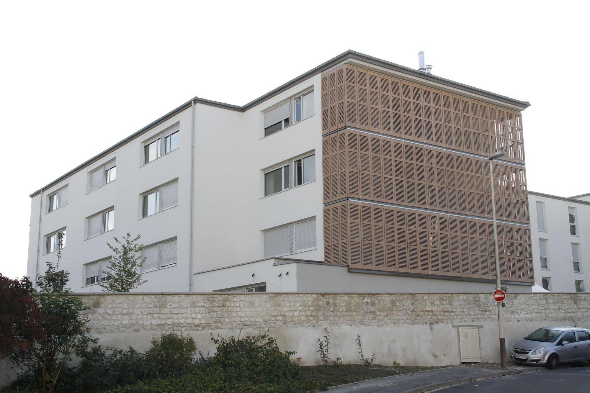 Residence Hoteliere Laudine Reims Bagian luar foto