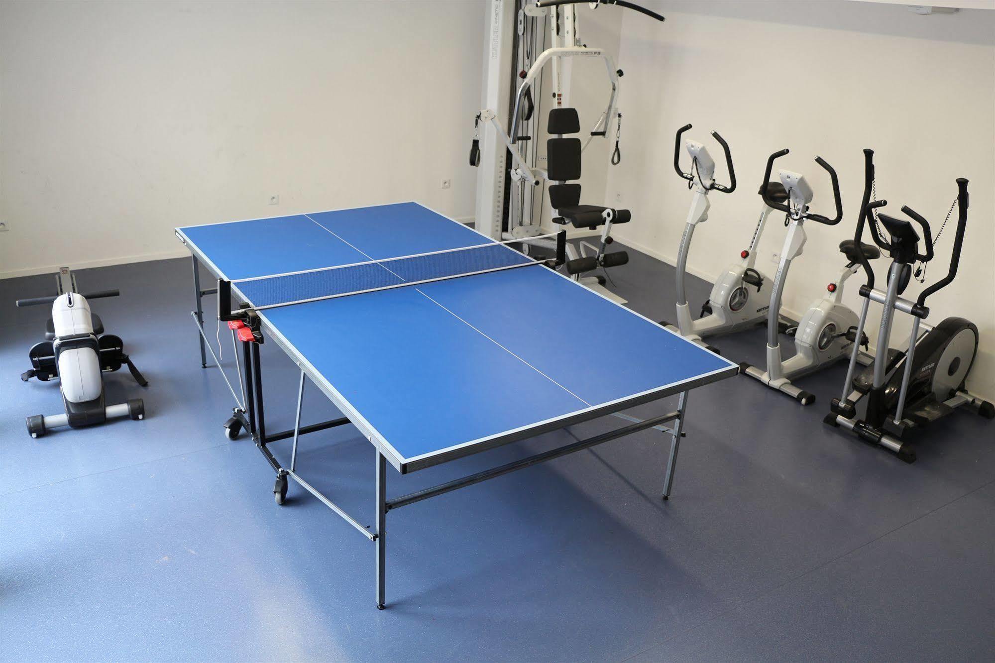 Residence Hoteliere Laudine Reims Bagian luar foto